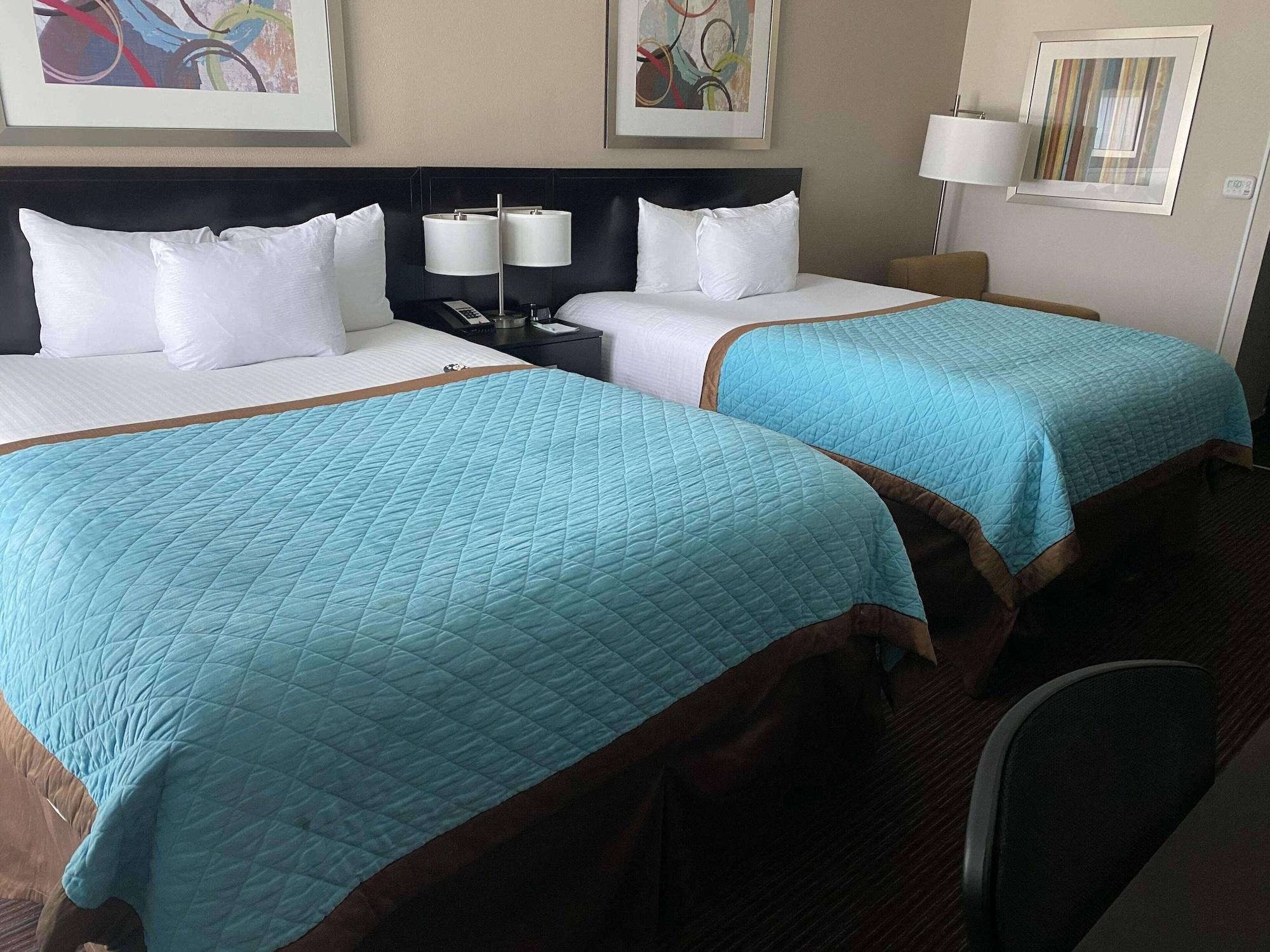Wyndham Garden Midland Hotel Eksteriør billede