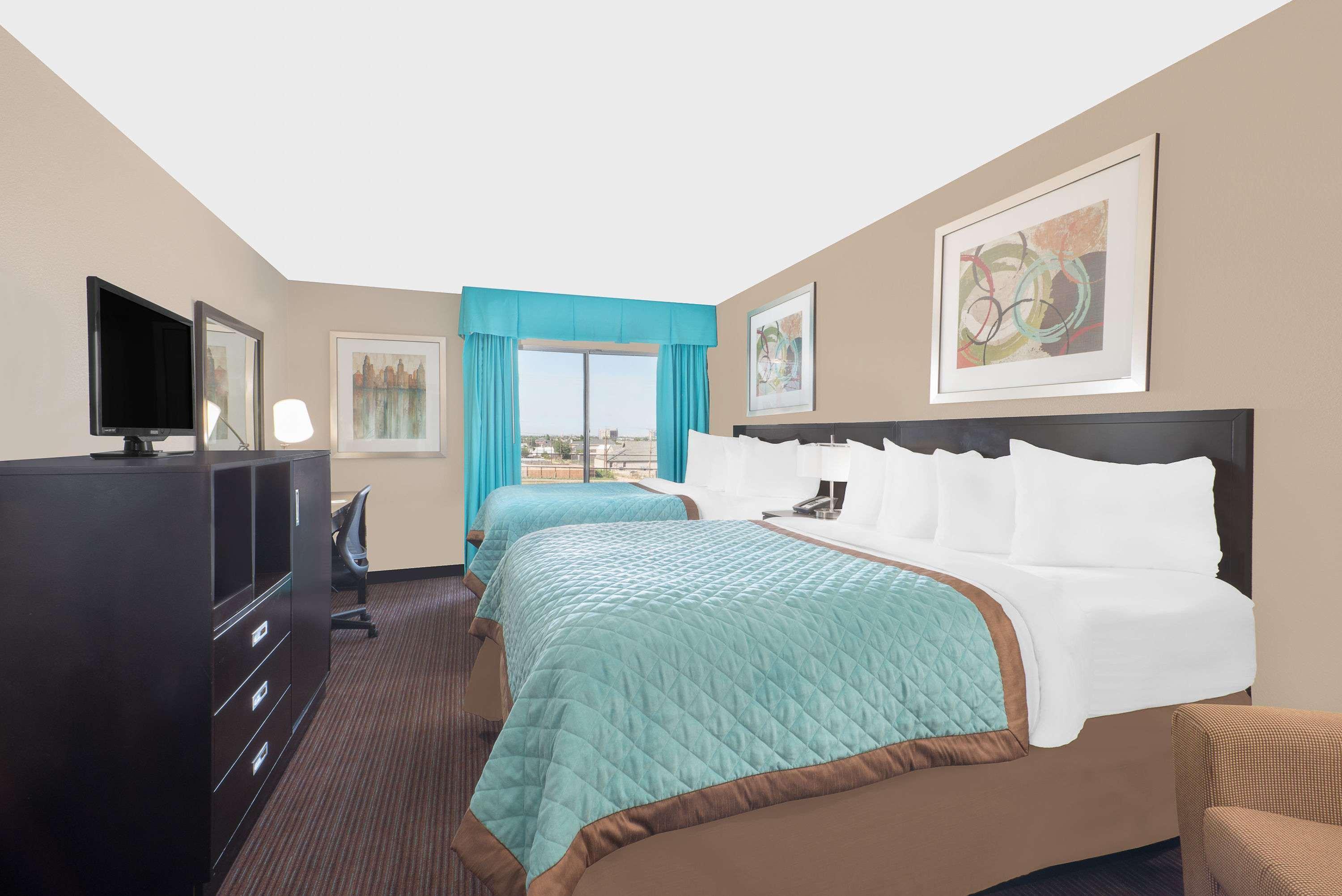 Wyndham Garden Midland Hotel Eksteriør billede