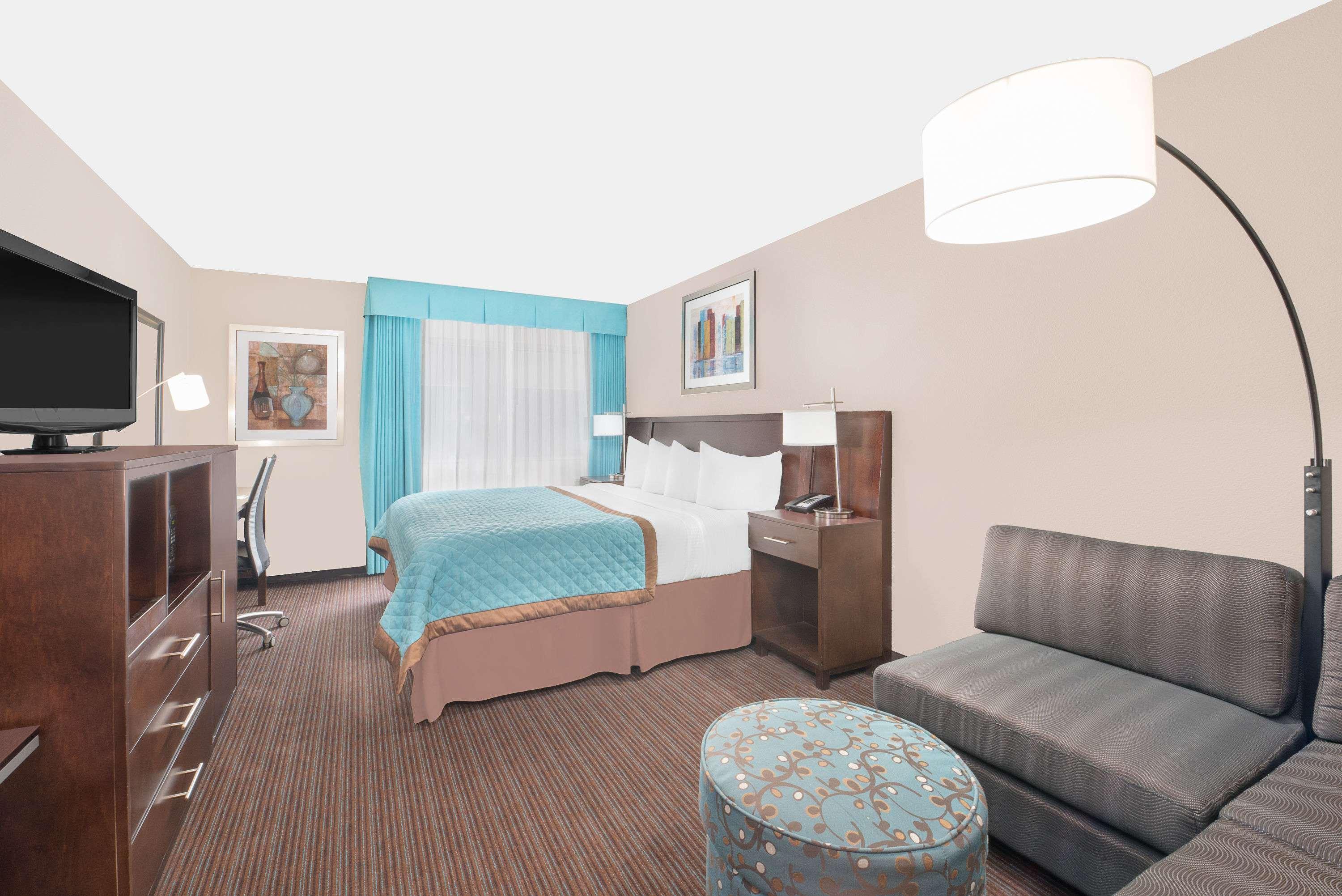 Wyndham Garden Midland Hotel Eksteriør billede