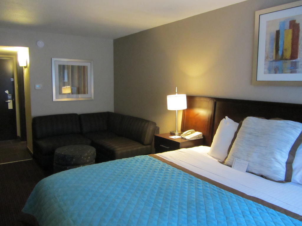 Wyndham Garden Midland Hotel Eksteriør billede